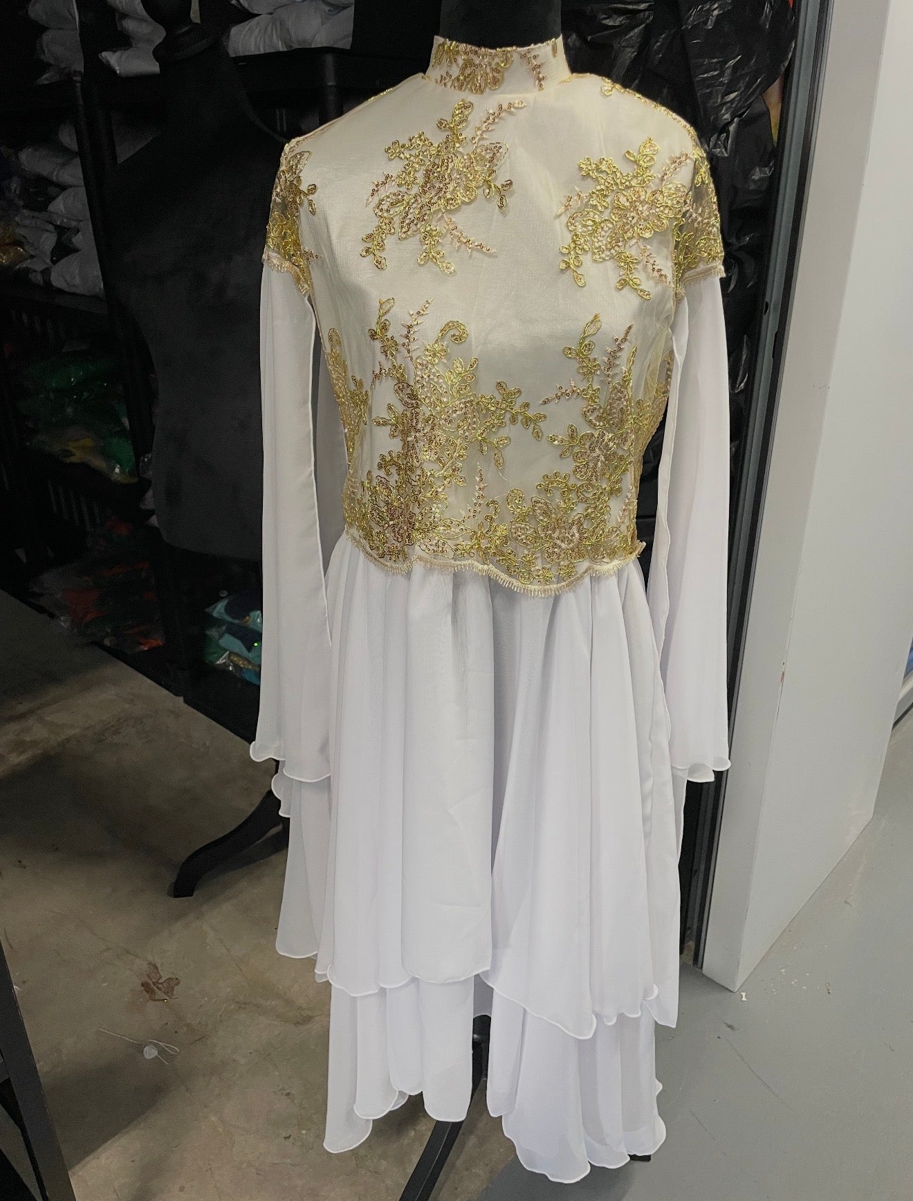 SPECIAL EDITION] Gold Angel Wings Elegant Lace and & Chiffon Dance Ga –  Royalty Designs Boutique