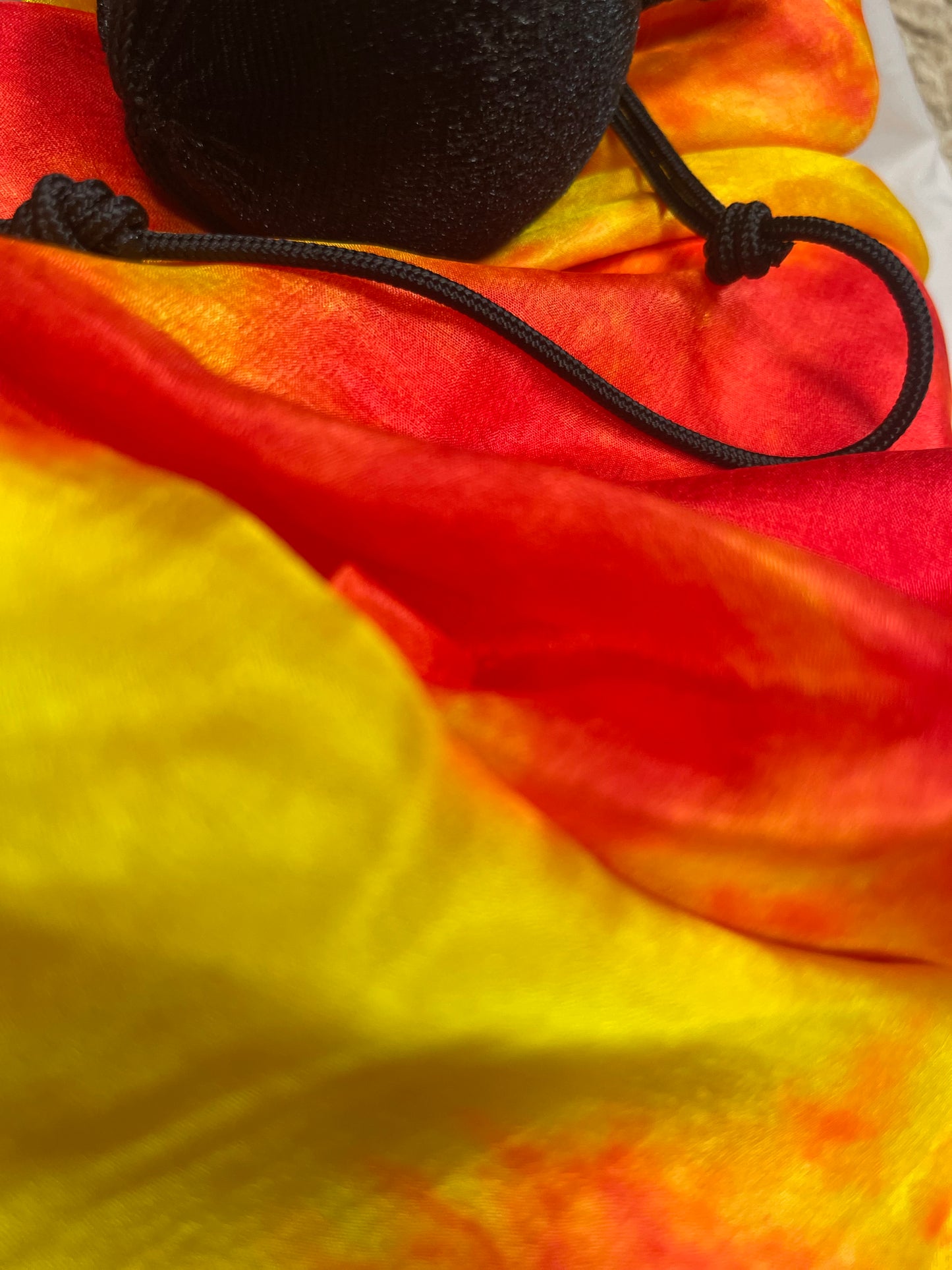 David’s Slingshot – Silk Worship Veil with String & Control Ball (Single) | Colors Vary