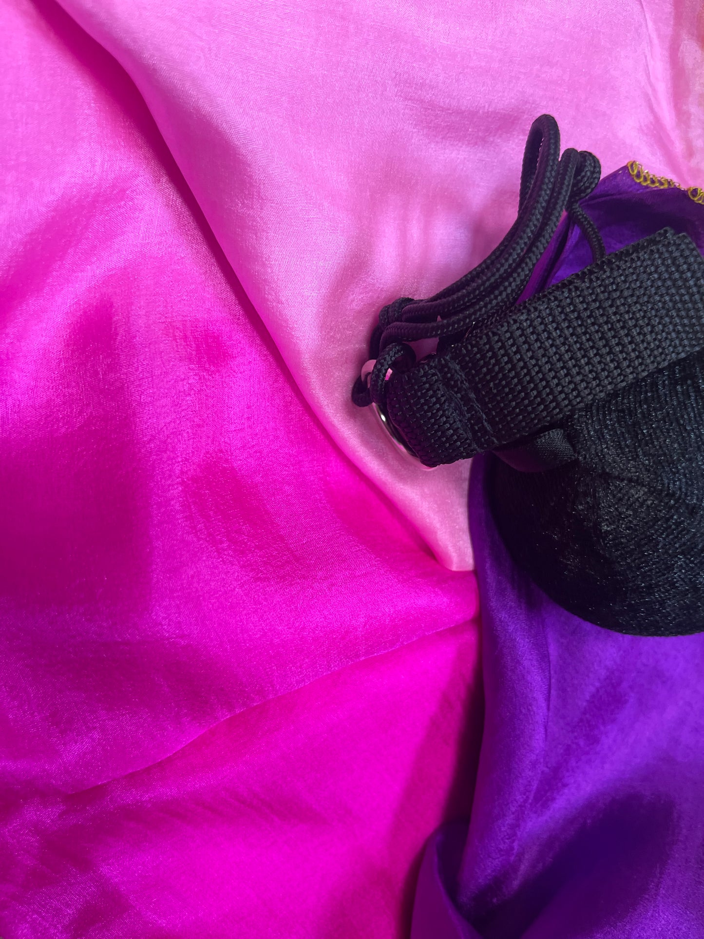 David’s Slingshot – Silk Worship Veil with String & Control Ball (Single) | Colors Vary