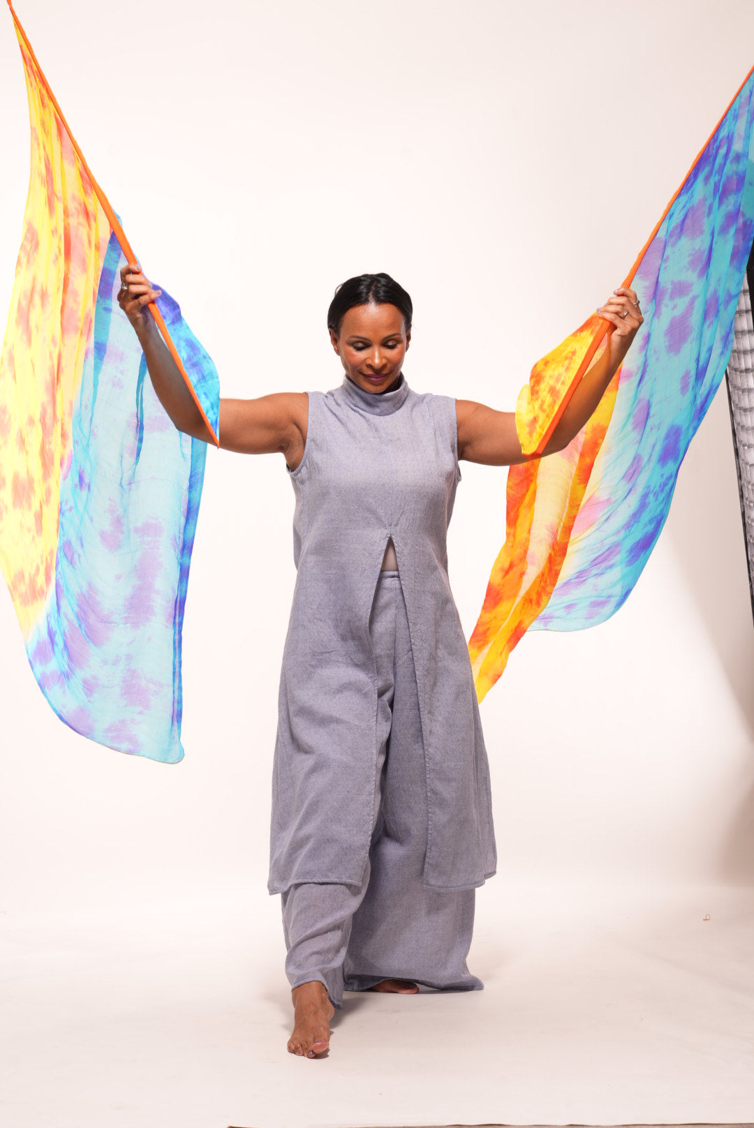 “Promise” Slit-Front Linen Top